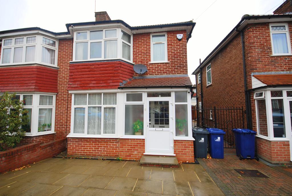 ASHNESS GARDENS, GREENFORD, UB6 0RP
