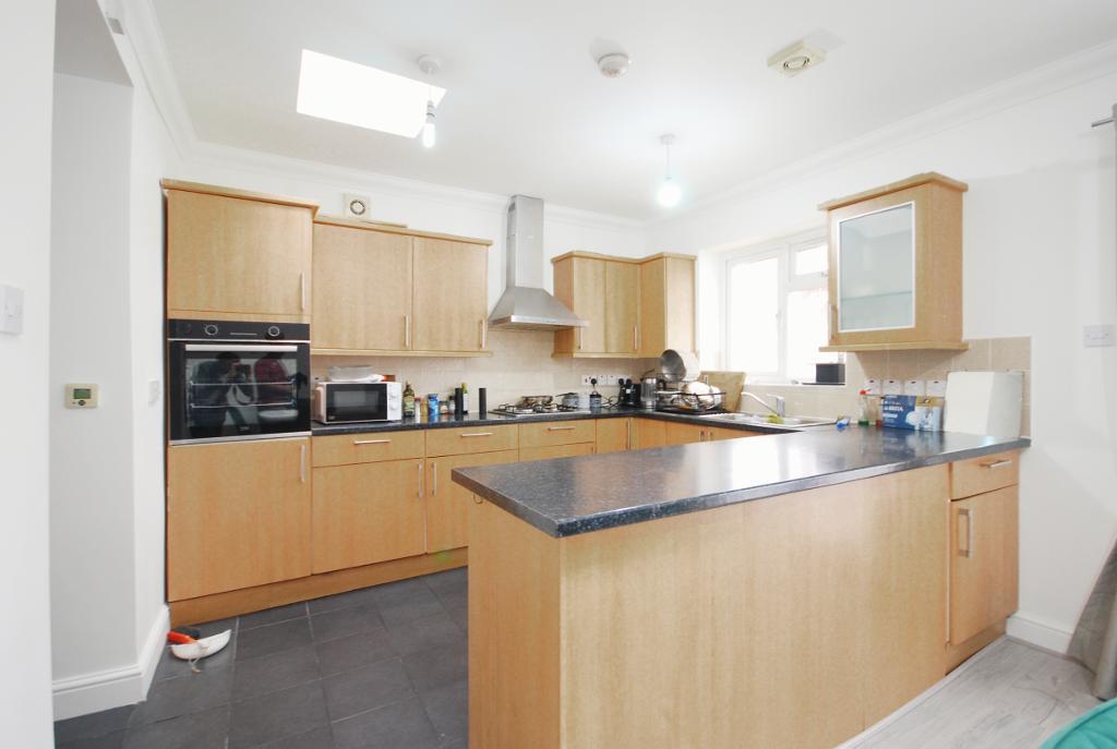 EAST LANE, WEMBLEY, MIDDLESEX, HA9 7PB